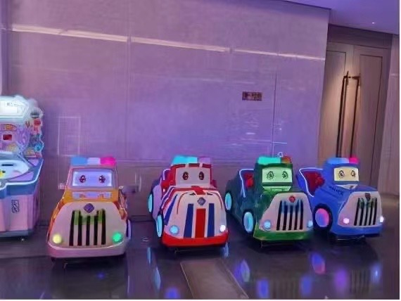 Mini Train Scooter Aircraft Co - Coin Operated Kiddie Ride recension och pris